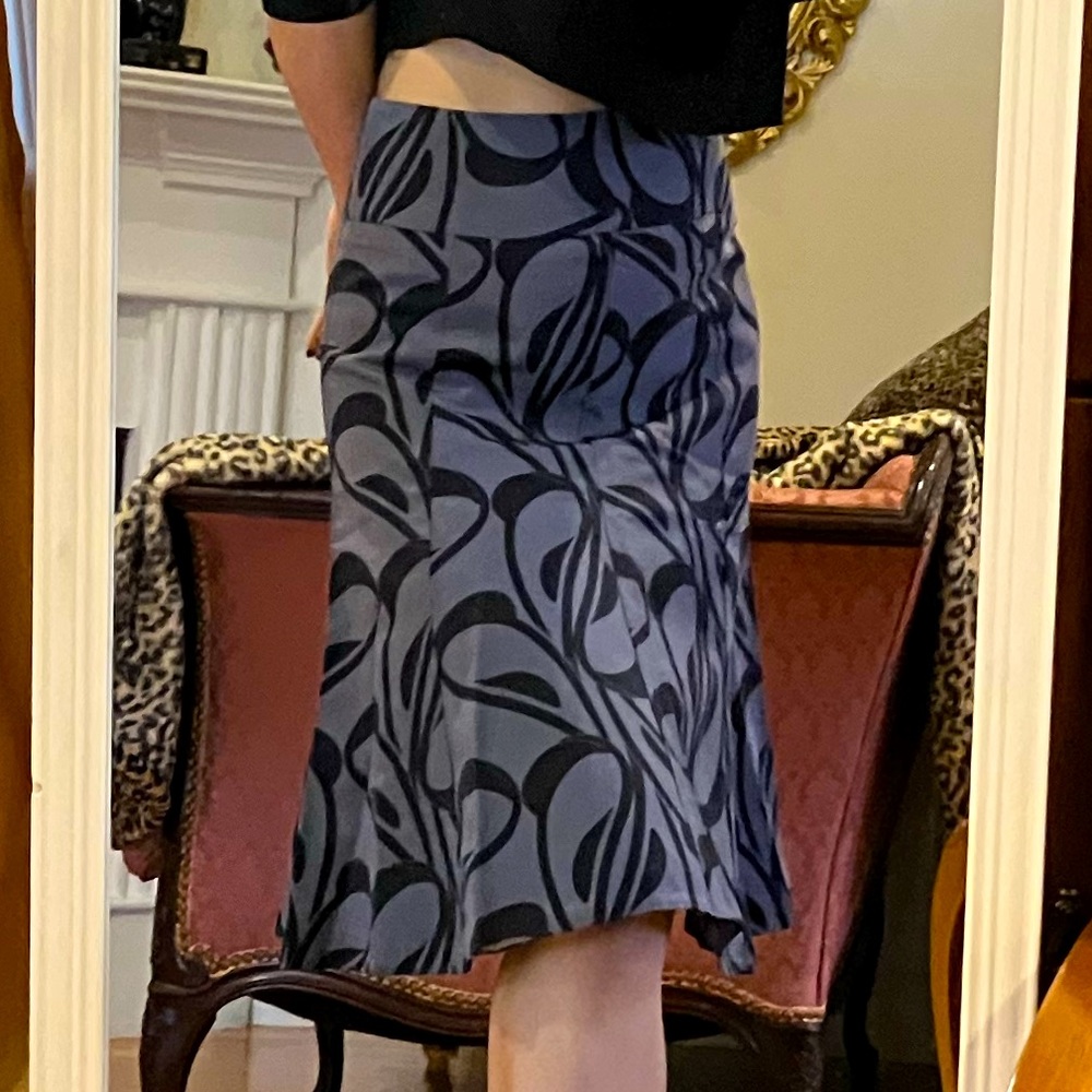 Women skirt